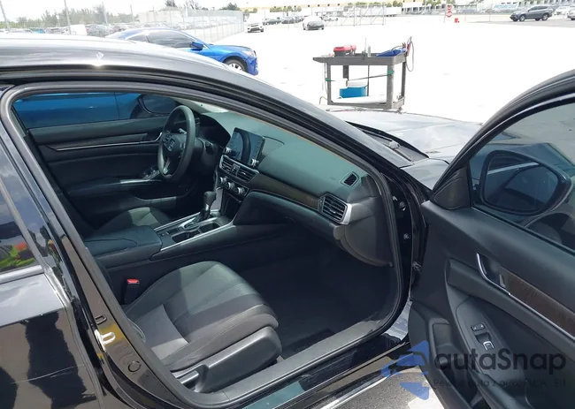 1HGCV1F4XJA034488: 42413787