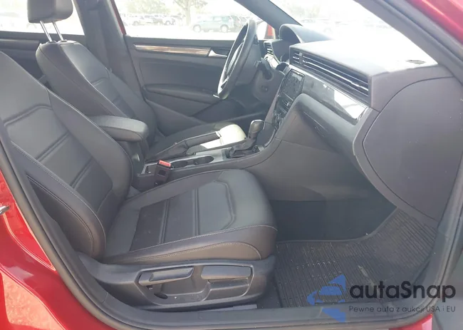 1VWMA7A37MC008050: 42414863