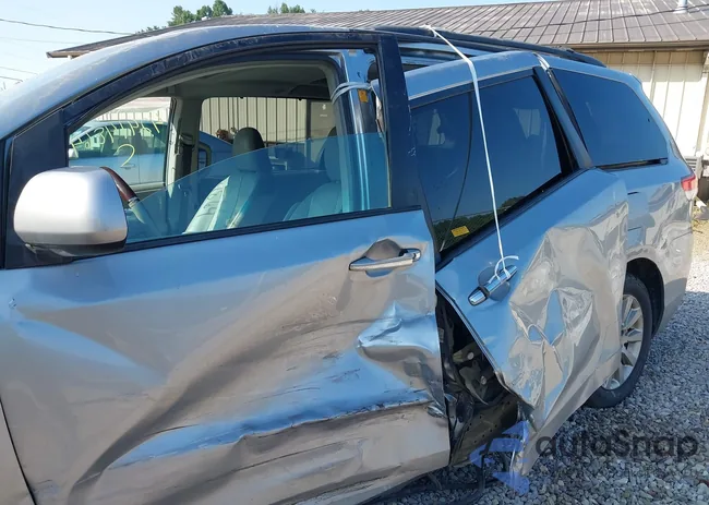 5TDDK3DC9BS008275: 42414864