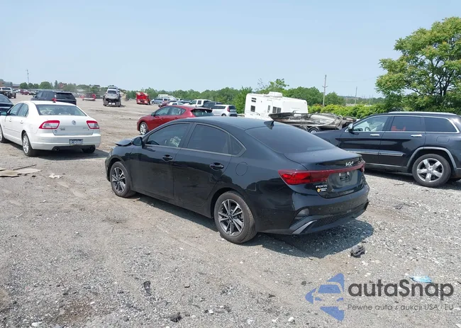 3KPF24AD2RE719185: 42414877