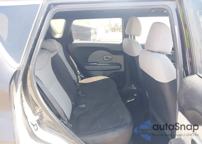 KNDJN2A21H7886964: 42414944