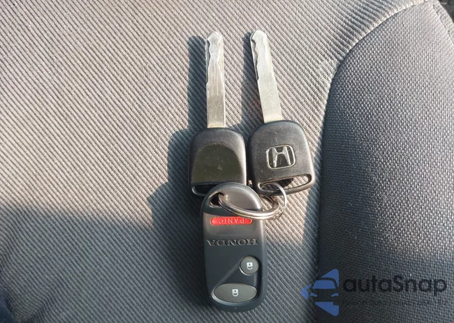 5J6YH28798L018073: 42415236