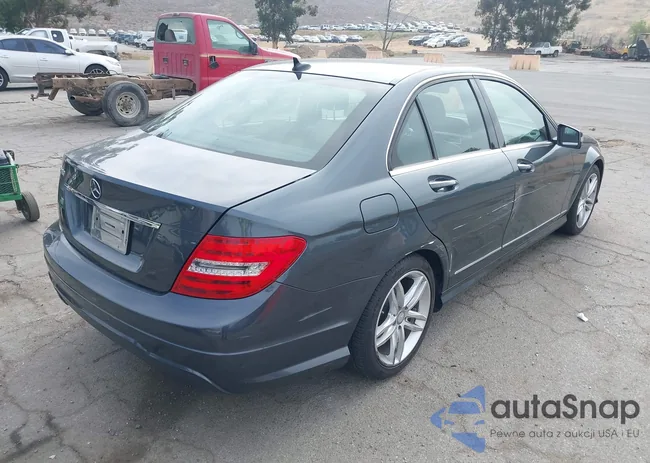 WDDGF4HB3EA962844: 42415315