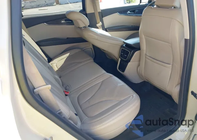 2LMTJ8LR7GBL59941: 42415417