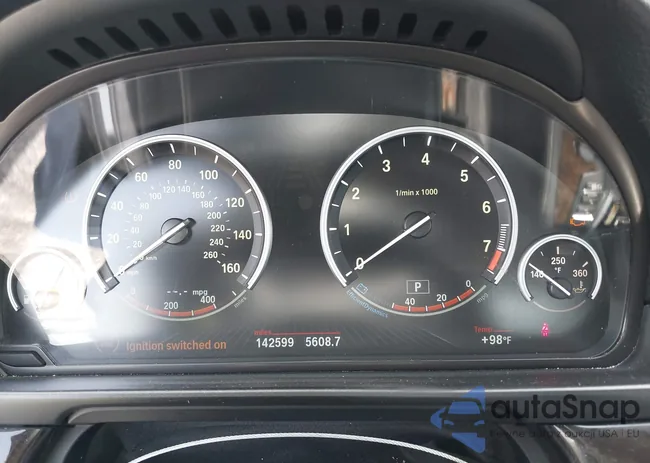 WBAXH5C58DD113069: 42414517