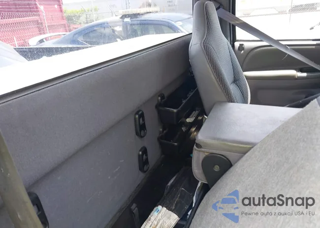 1B7HC16X6WS617341: 42414610