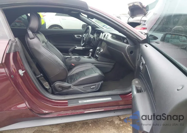 1FATP8UH0J5171879: 42414646