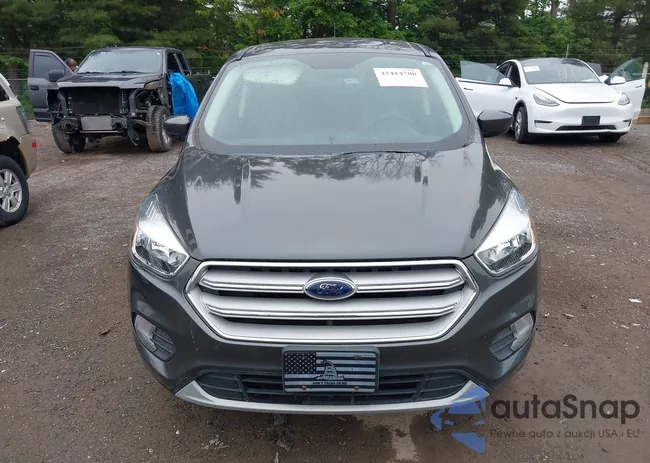 1FMCU9GD7HUD07020: 42414700