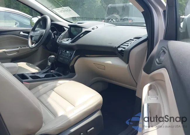 1FMCU0JD8HUE87385: 42414761