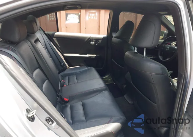 1HGCR2F15HA058935: 42415865