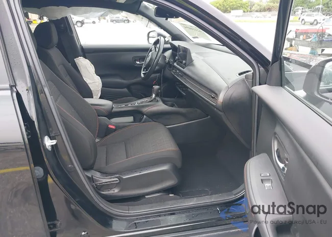 3CZRZ1H58RM730682: 42416094