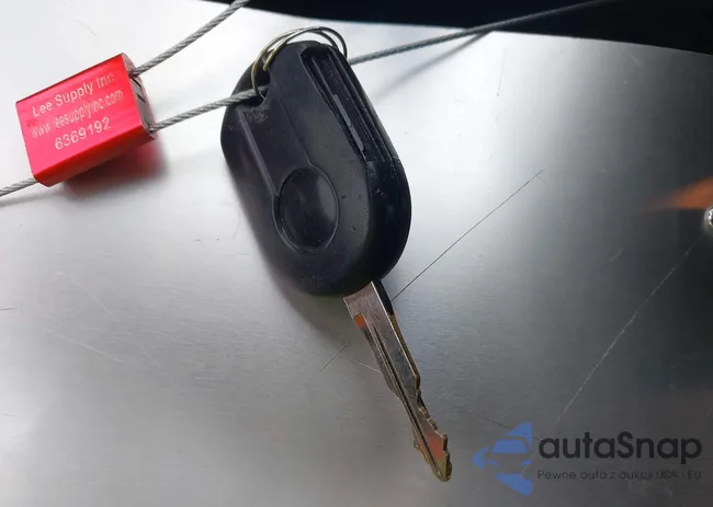 2FMDK3GC3DBC22075: 42416123