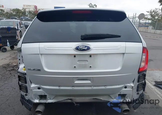 2FMDK3GC3DBC22075: 42416123