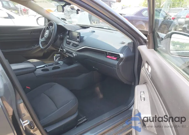 1N4BL4BV6PN387947: 42416338