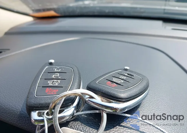 5NPE24AF7GH314042: 42416356