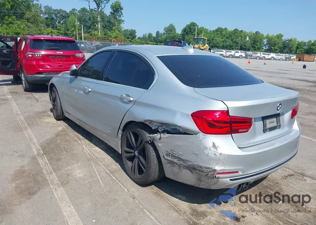 WBA8B9G33HNU56443: 42416418