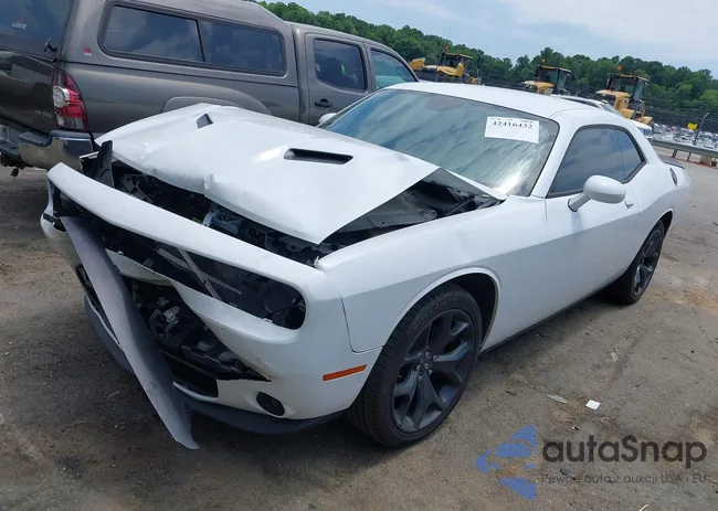 2C3CDZAG7LH227045: 42416432