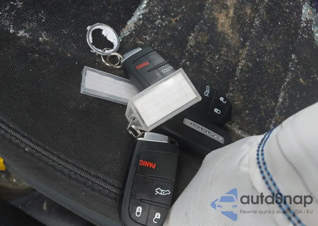 2C3CDXAT4MH525202: 42415459