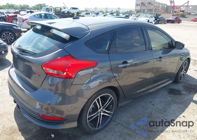 1FADP3L96FL368026: 42415472