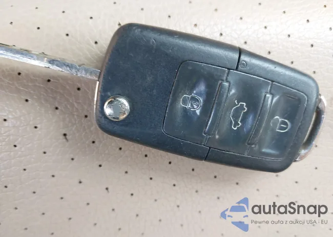 3VWRG71K77M062978: 42415517