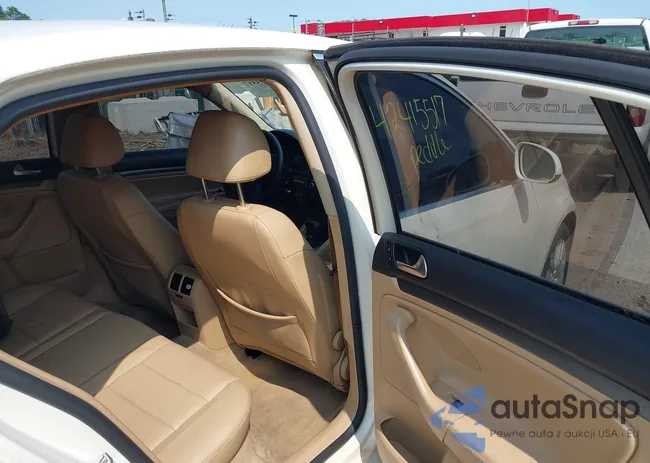 3VWRG71K77M062978: 42415517