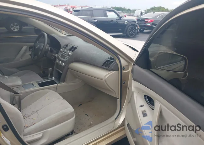 4T1BF3EK9BU609159: 42415549