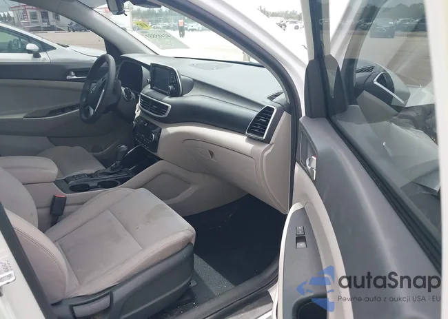 KM8J33AL0LU193801: 42415553