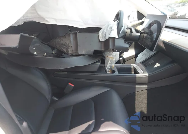 5YJYGDEE2MF191938: 42415609