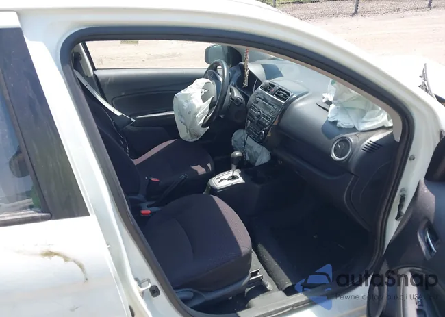 ML32A4HJ0EH003728: 42415630