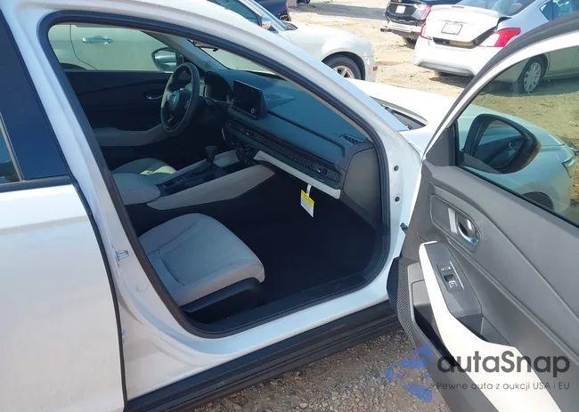 1HGCY1F48SA017973: 42415809