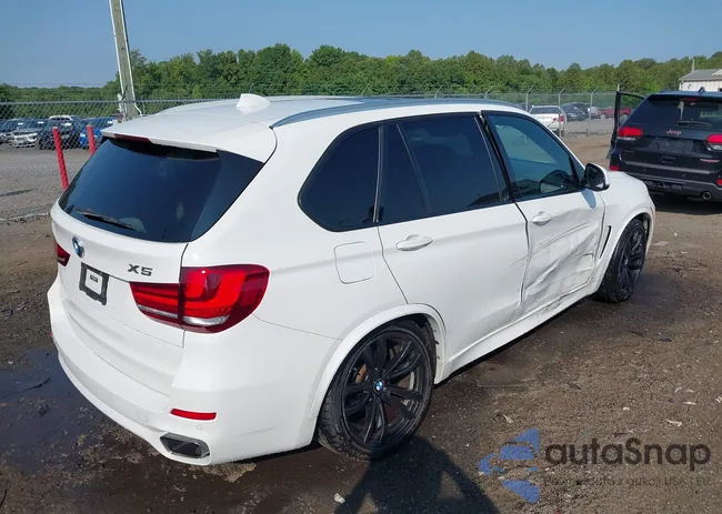 5UXKR0C35H0V79209: 42415823