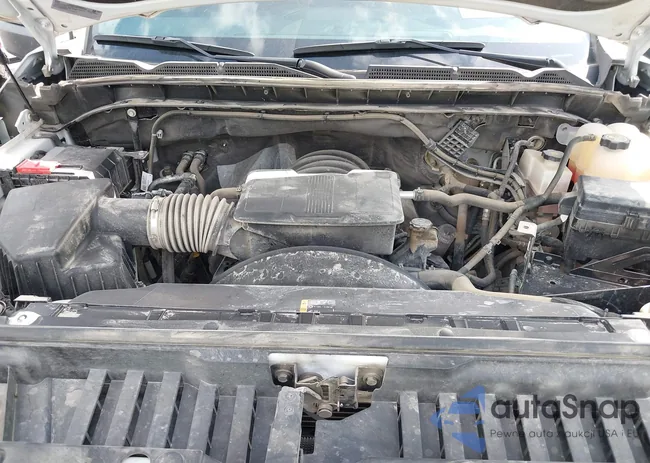 1GT18LE79PF209376: 42416865