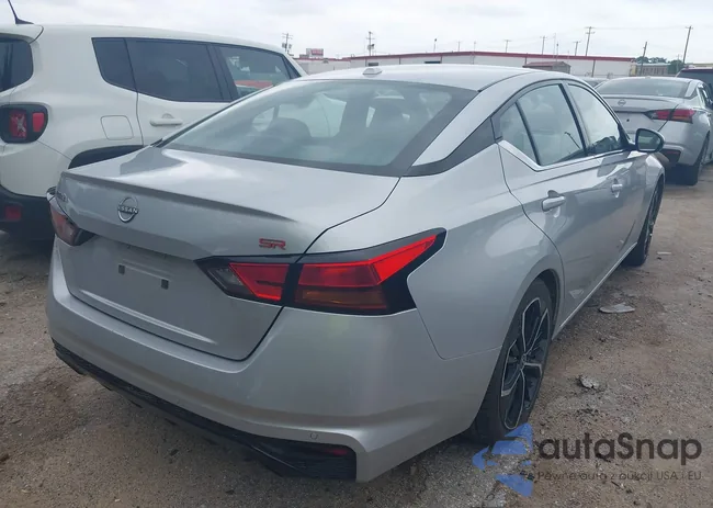 1N4BL4CV6PN371181: 42417091