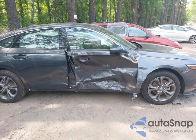 1HGCY1F3XRA083135: 42417400