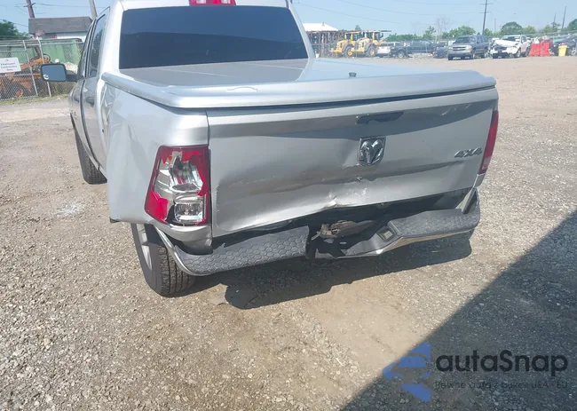 1C6RR7XT9ES277111: 42416591