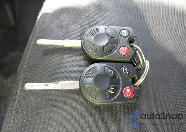 1FTYR1ZM2JKA64616: 42416596