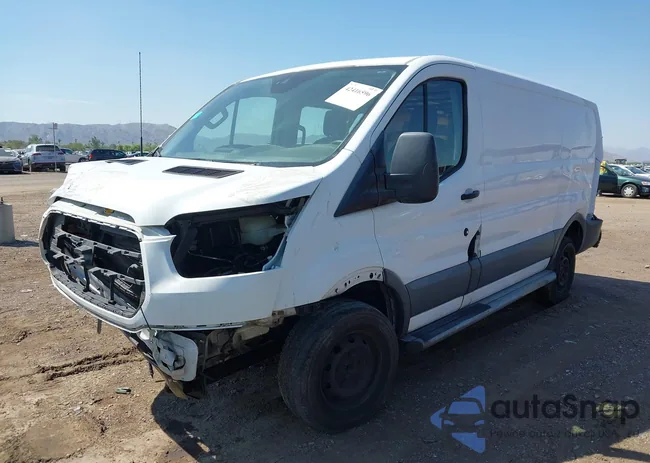 1FTYR1ZM2JKA64616: 42416596