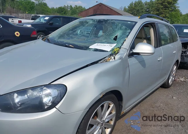 3VWPZ7AJXBM659043: 42416779