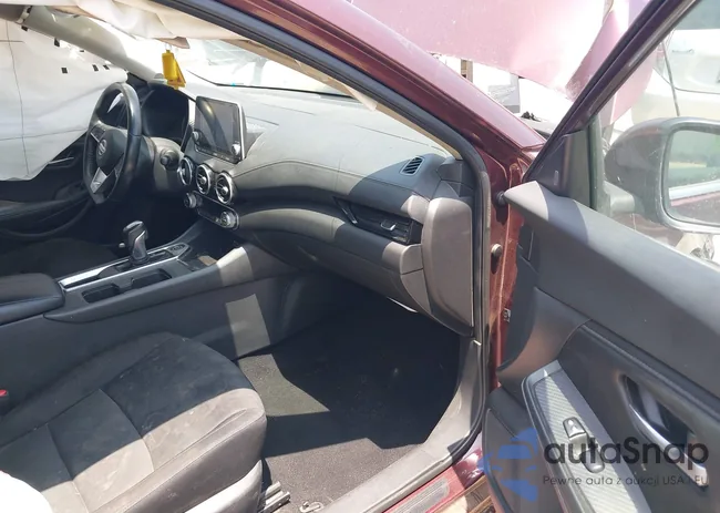 3N1AB8CV1MY325789: 42416844