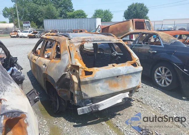 1C4PJMCS6HW646278: 42417975