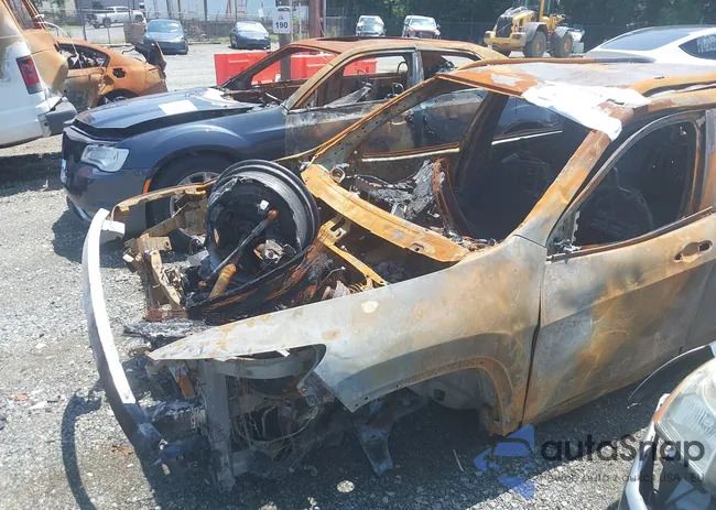 1C4PJMCS6HW646278: 42417975