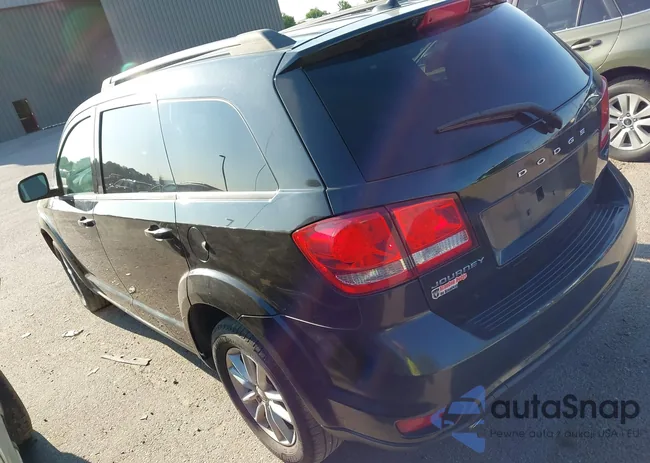 3C4PDCBG0DT532680: 42418116