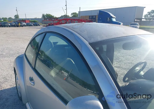 3VWBB61C3WM017876: 42418170