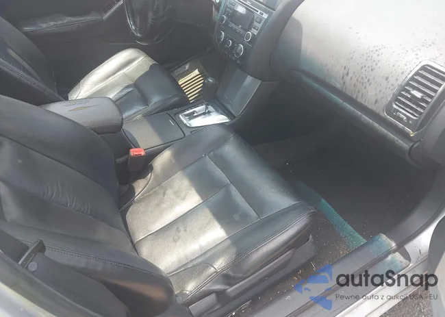 1N4AL2AP1BN434622: 42418199