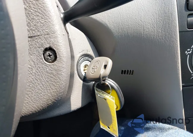 1NXBR32EX8Z947314: 42418303