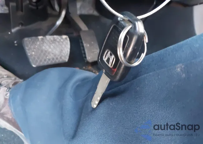 2HGFC2F56JH505278: 42418370