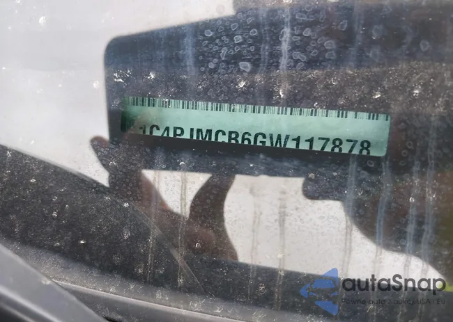 1C4PJMCB6GW117878: 42418402