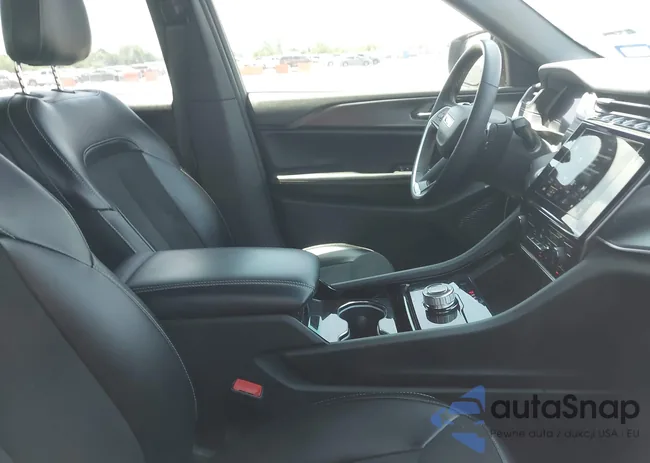 1C4RJHAG5PC545831: 42417654