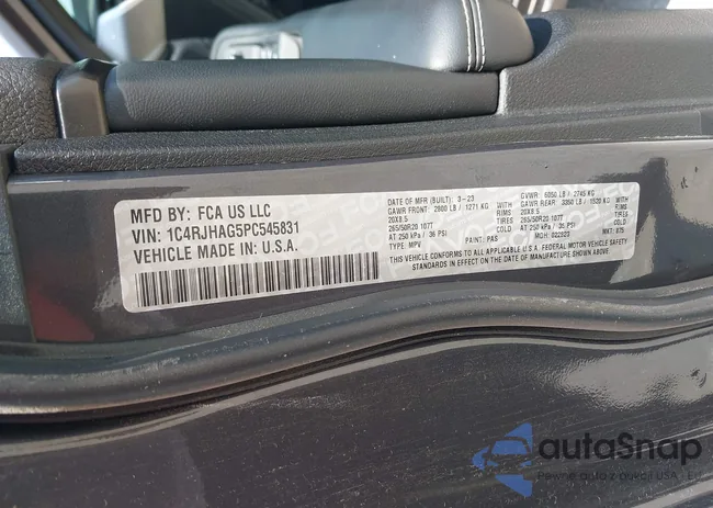 1C4RJHAG5PC545831: 42417654