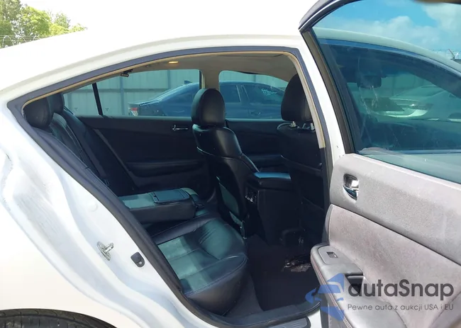 1N4AA5AP8EC485915: 42417655